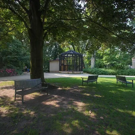 Parkowy アパート *